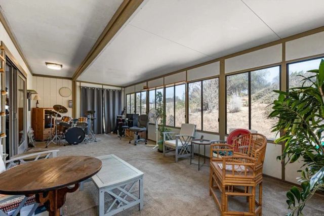 13734 W Oak Glen Rd, Valley Center, CA 92082