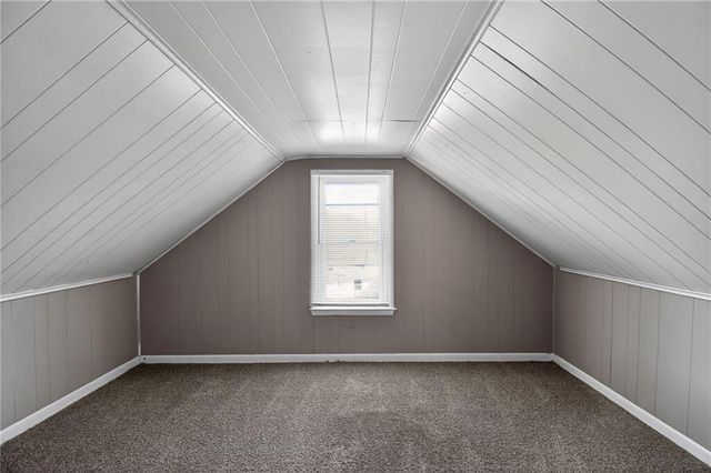 8911 E 29th Street, Kansas City, MO 64129