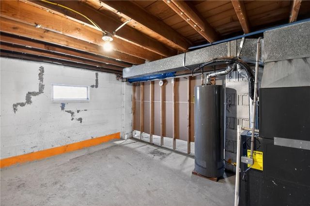 8911 E 29th Street, Kansas City, MO 64129