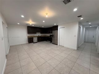 605 NW 3rd Ave A-B, Hallandale Beach, FL 33009