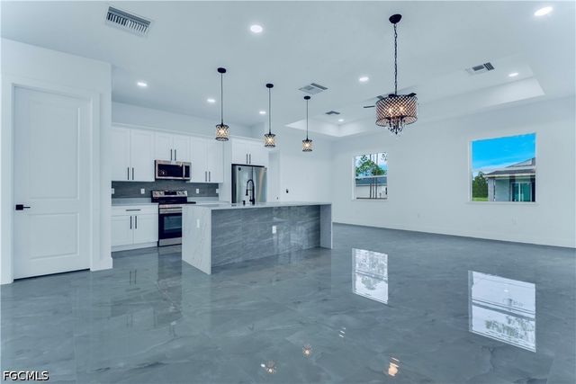 654 Trinity ST E, Lehigh Acres, FL 33974