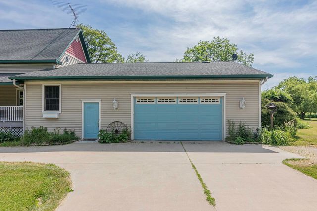 11481 Cressey Road, Plainwell, MI 49080