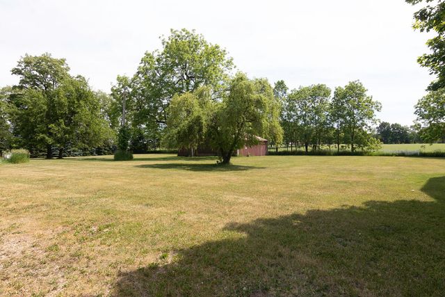11481 Cressey Road, Plainwell, MI 49080