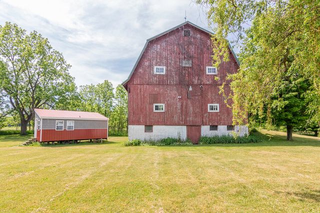 11481 Cressey Road, Plainwell, MI 49080