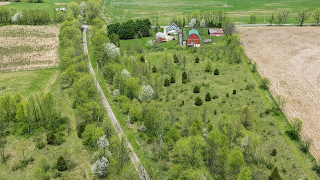 11481 Cressey Road, Plainwell, MI 49080
