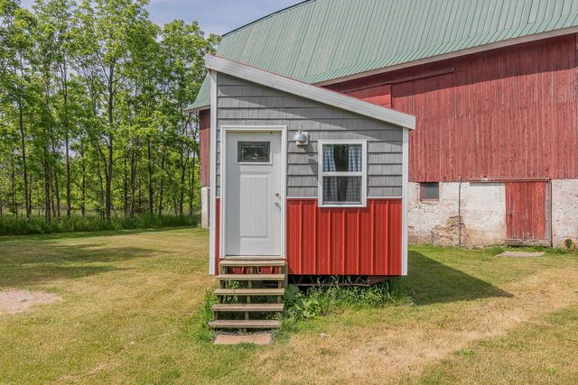 11481 Cressey Road, Plainwell, MI 49080