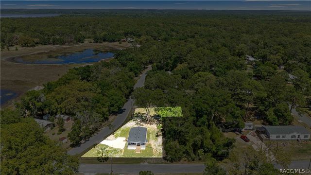 17360 SE 65th Street, Oklawaha, FL 32179