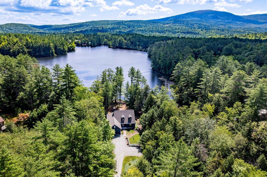 12 Woodland Lane, Wilmot, NH 03287
