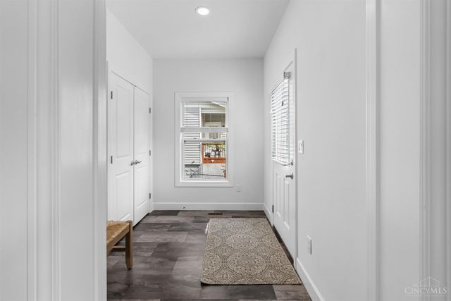3647 Woodford Road, Cincinnati, OH 45213