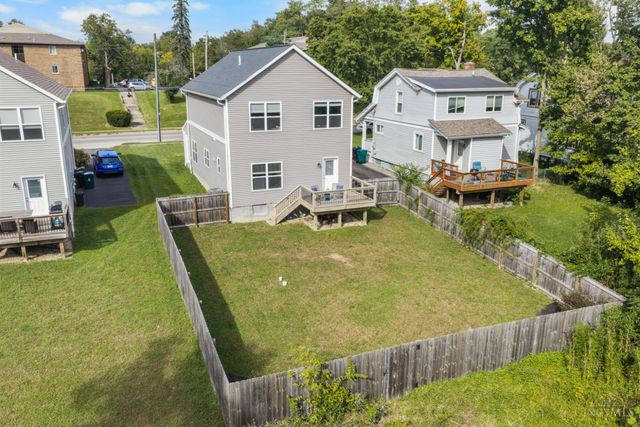 3647 Woodford Road, Cincinnati, OH 45213