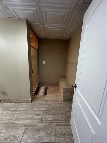 42808 Park Cresent Drive, Sterling Heights, MI 48313