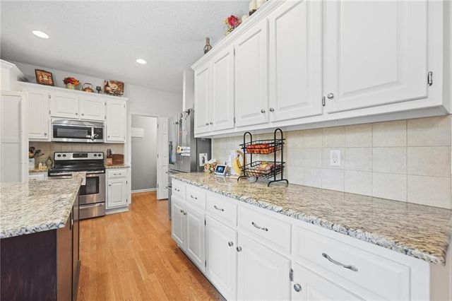 20908 W 53rd Street, Shawnee, KS 66218