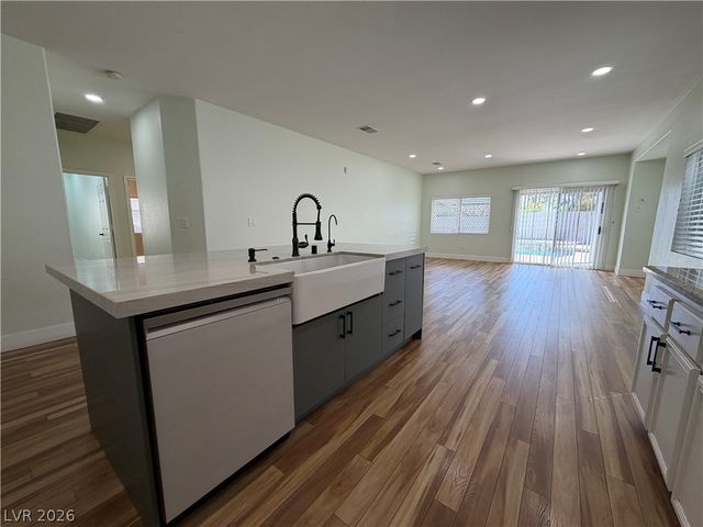 3207 Cambridge Hollows Court, Las Vegas, NV 89135