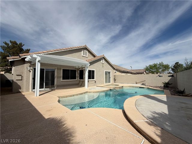 3207 Cambridge Hollows Court, Las Vegas, NV 89135
