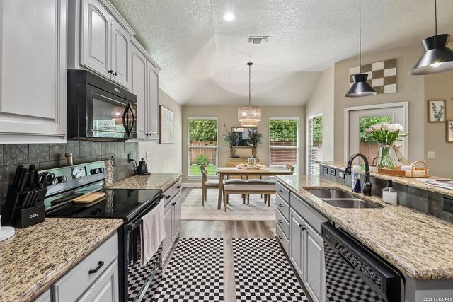 538 Melissa Ln, New Braunfels, TX 78130