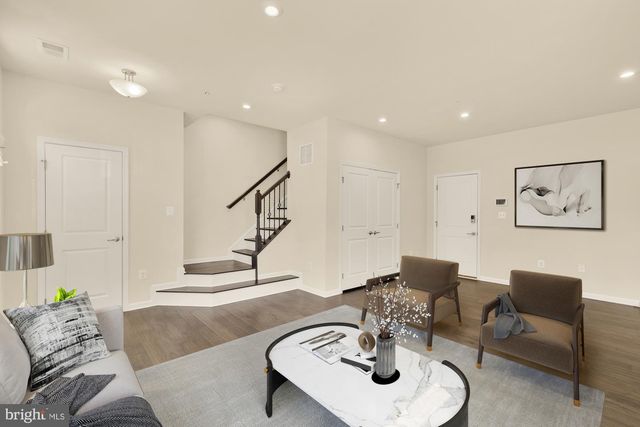 3612 JAMISON ST NE, Washington, DC 20018