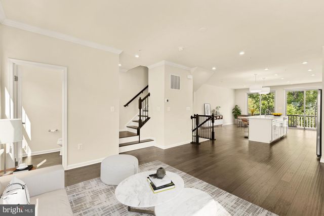 3612 JAMISON ST NE, Washington, DC 20018