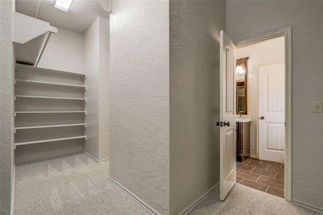 876 Crooked Oak Circle, Guthrie, OK 73044