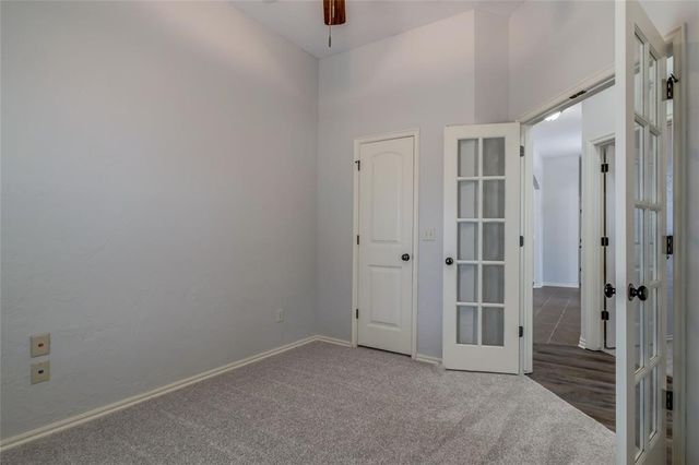 876 Crooked Oak Circle, Guthrie, OK 73044
