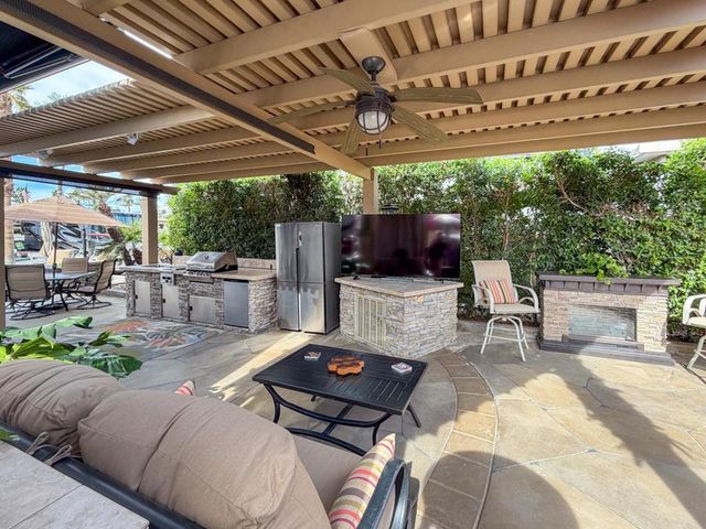 80394 Ave 48 74, Indio, CA 92201