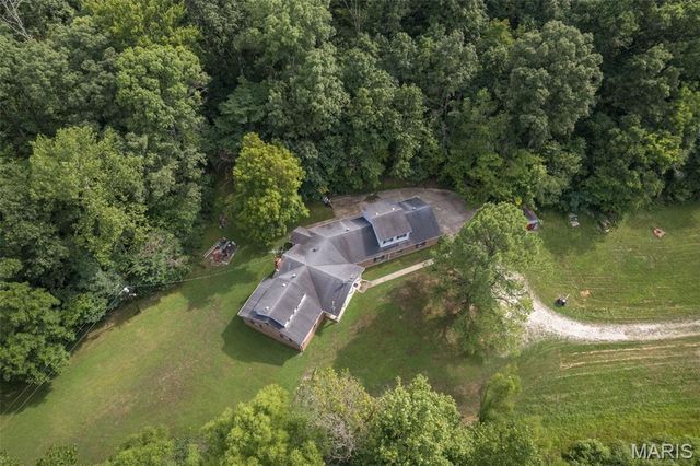 2540 Pfinister School Road, De Soto, MO 63020