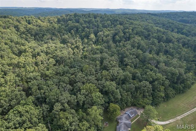2540 Pfinister School Road, De Soto, MO 63020