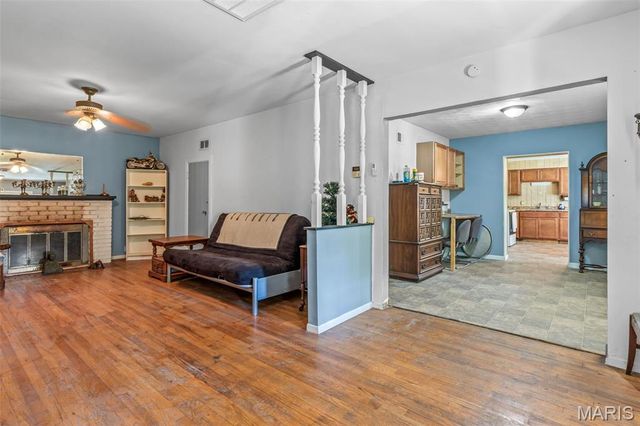 2540 Pfinister School Road, De Soto, MO 63020