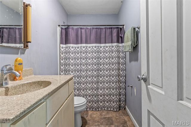 2540 Pfinister School Road, De Soto, MO 63020