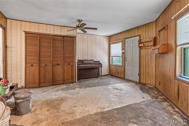 2540 Pfinister School Road, De Soto, MO 63020