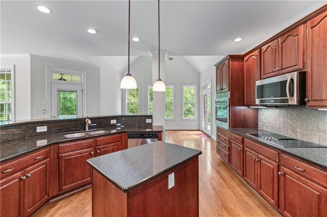 6020 Cochran Mill Road, Chattahoochee Hills, GA 30268