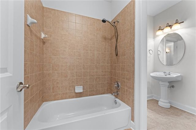 6020 Cochran Mill Road, Chattahoochee Hills, GA 30268