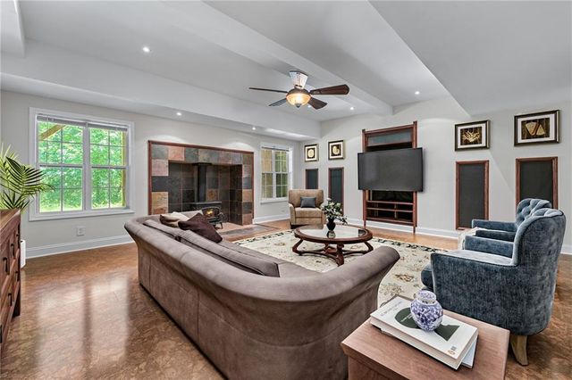 6020 Cochran Mill Road, Chattahoochee Hills, GA 30268