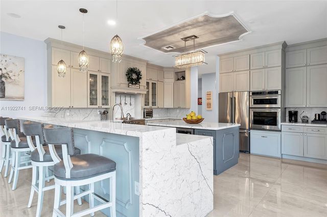 15701 SW 254th St, Homestead, FL 33031