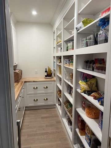 52 Round Farm Rd, Rehoboth, MA 02769