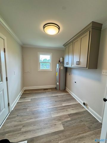 16959 Glaze Road, Athens, AL 35611