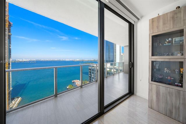 460 NE 28th St 2405, Miami, FL 33137