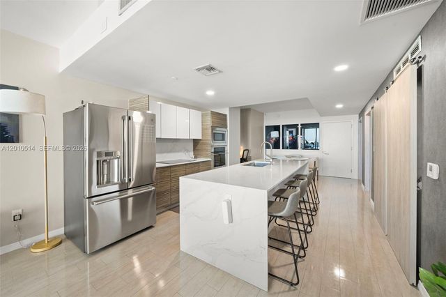 460 NE 28th St 2405, Miami, FL 33137