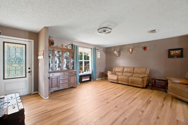 139 Private Road 4902, Azle, TX 76020