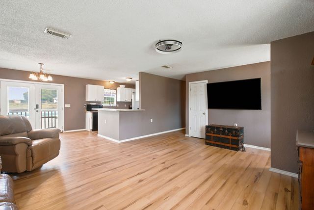 139 Private Road 4902, Azle, TX 76020