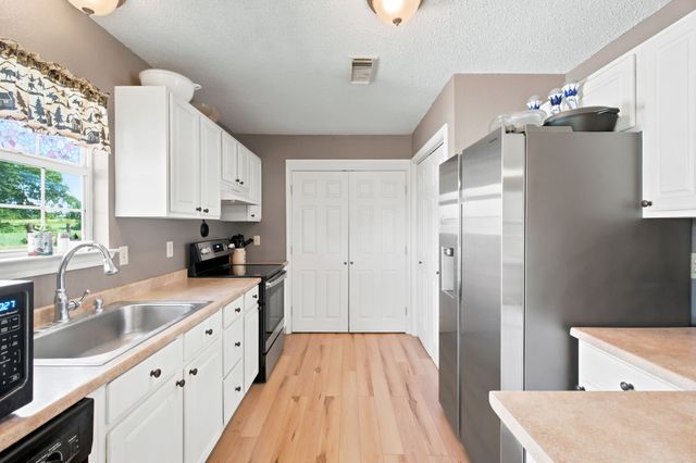 139 Private Road 4902, Azle, TX 76020