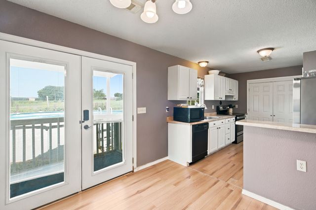 139 Private Road 4902, Azle, TX 76020