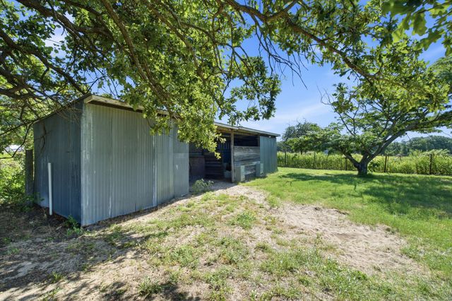 139 Private Road 4902, Azle, TX 76020
