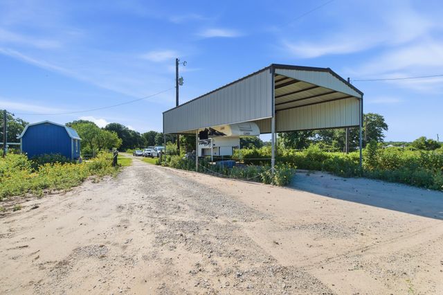139 Private Road 4902, Azle, TX 76020