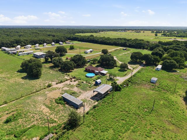 139 Private Road 4902, Azle, TX 76020