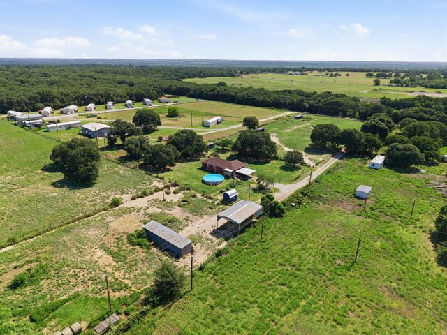 139 Private Road 4902, Azle, TX 76020