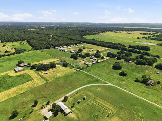 139 Private Road 4902, Azle, TX 76020