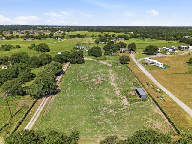 139 Private Road 4902, Azle, TX 76020