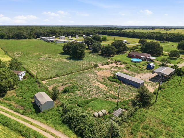 139 Private Road 4902, Azle, TX 76020