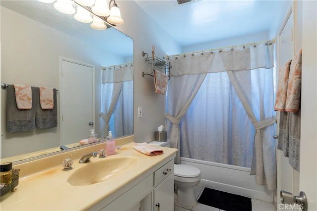 610 N Colfax, La Habra, CA 90631