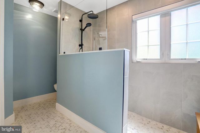7837 DOGUE INDIAN CIR, Lorton, VA 22079